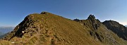 40 Salendo verso la cresta del Monte di sopra (2269 m)